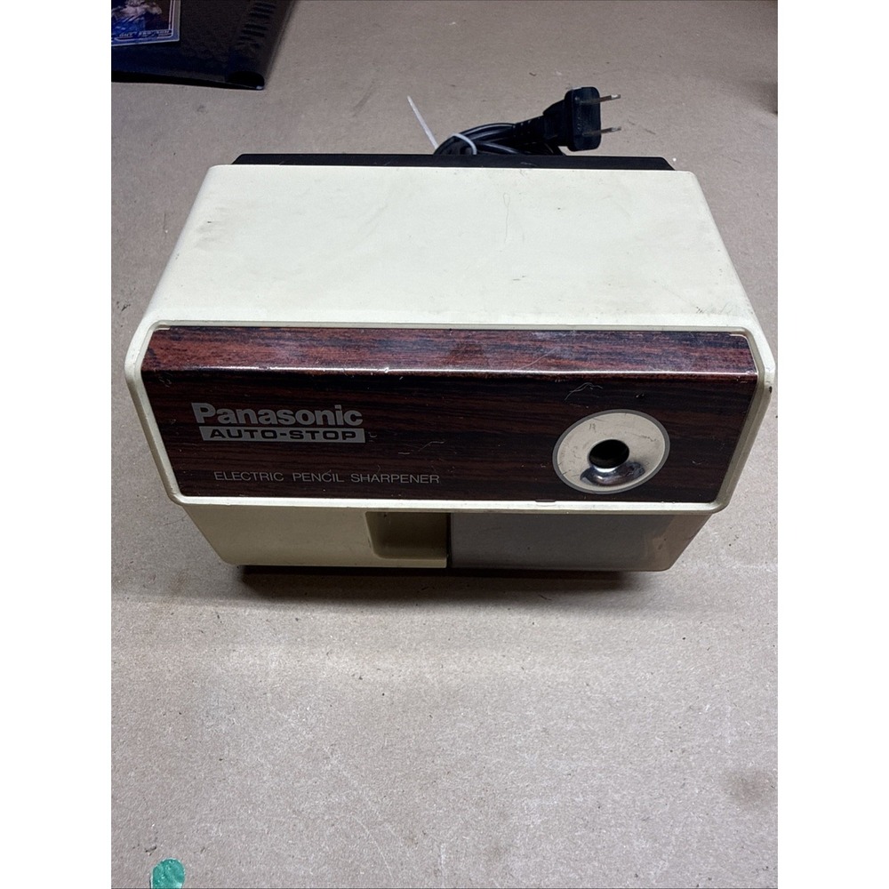 VTG Panasonic Auto Stop Electric Pencil Sharpener Beige Works Great. Clean